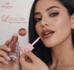 Shiny Lip Gloss - Image 6